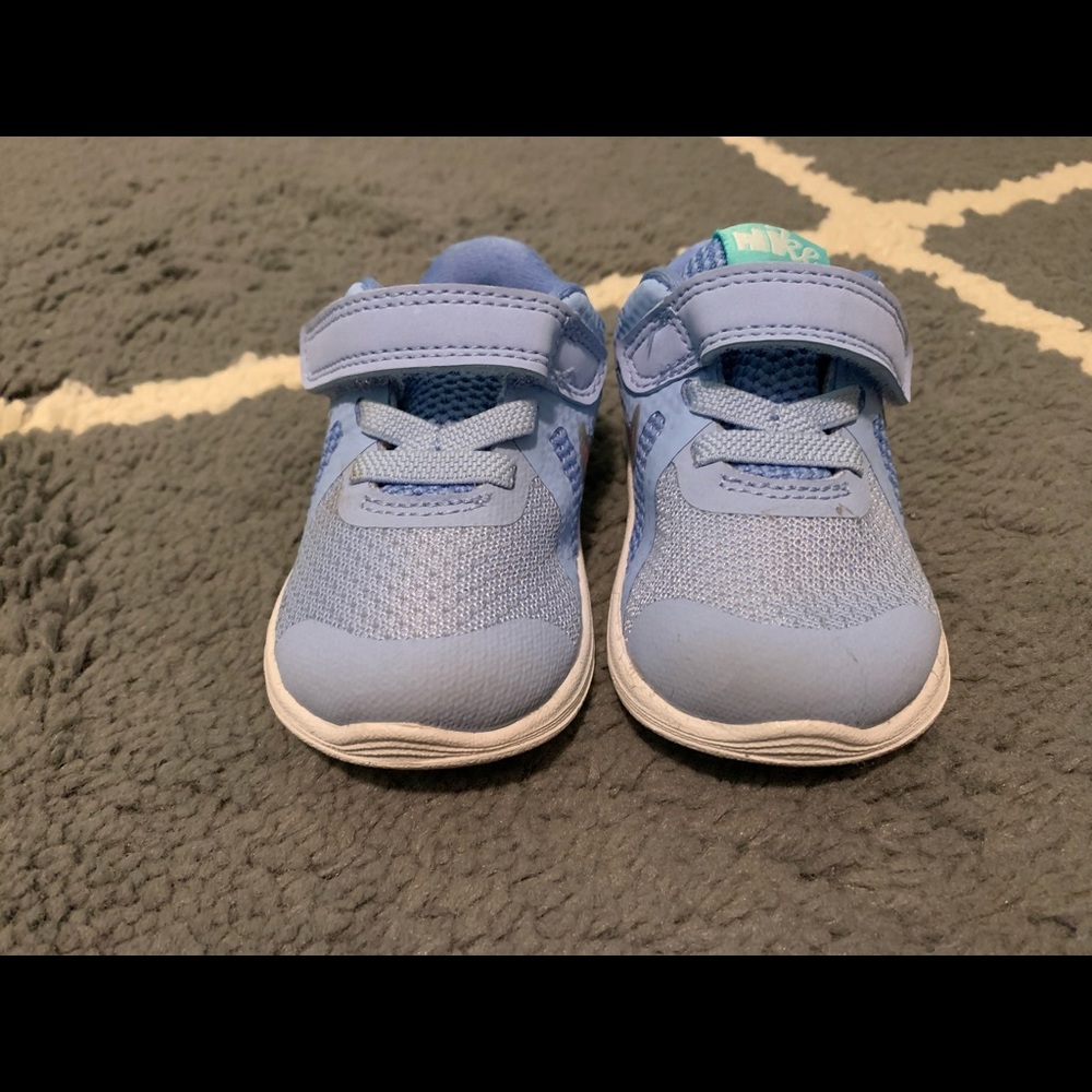 Brand new baby girl Nike shoes size 3c